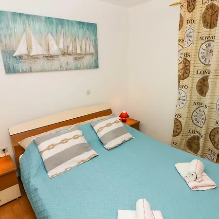 Apartment Ines *