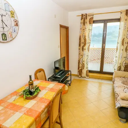 Apartment Ines *