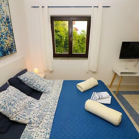 Ines Apartament Baška